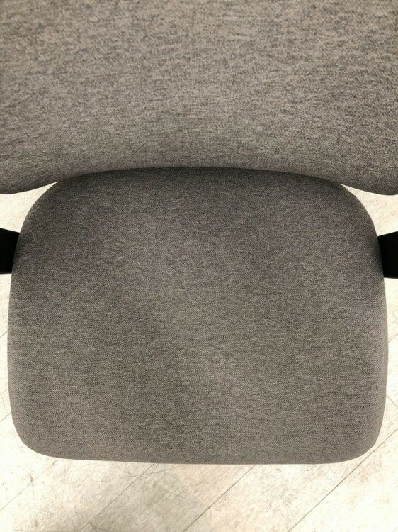 コクヨ Duora2(デュオラ2)チェア 可動肘付デュオラ2チェア　 商品画像7