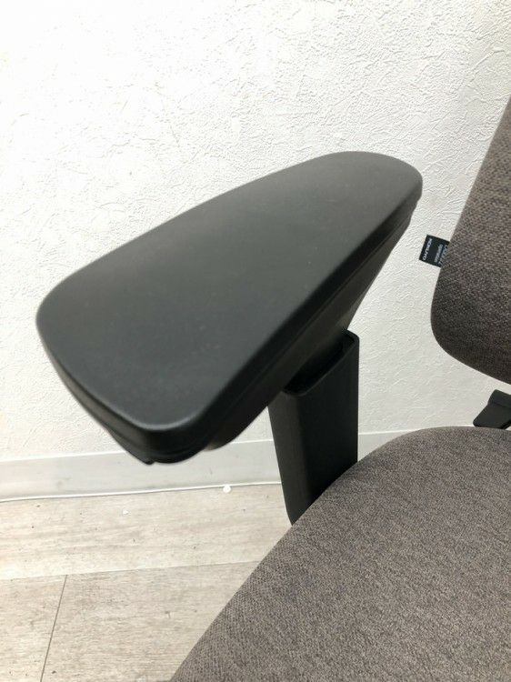 コクヨ Duora2(デュオラ2)チェア 可動肘付デュオラ2チェア　 商品画像10