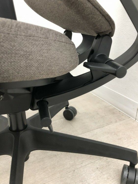 コクヨ Duora2(デュオラ2)チェア 可動肘付デュオラ2チェア　 商品画像14