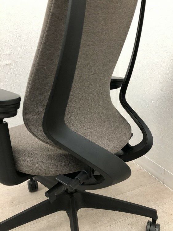 コクヨ Duora2(デュオラ2)チェア 可動肘付デュオラ2チェア　 商品画像15