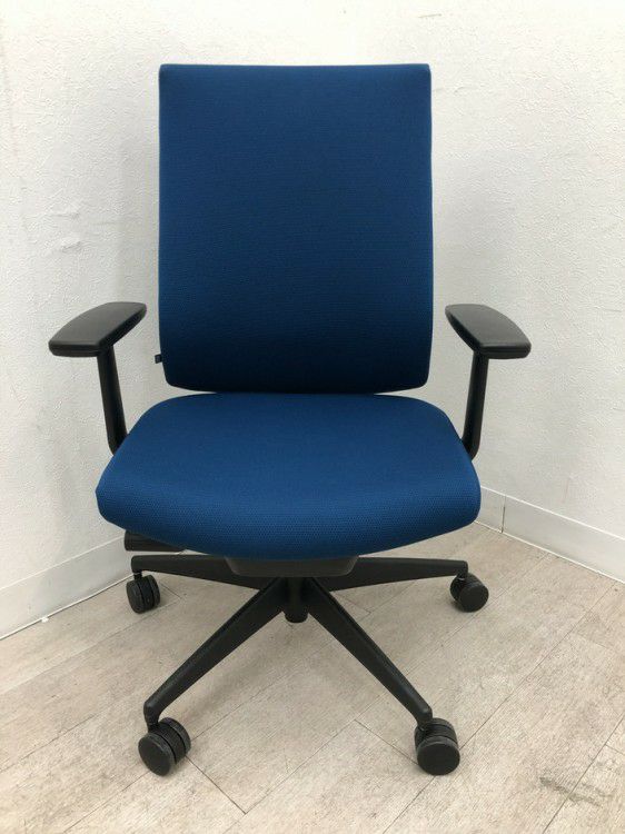 コクヨWizard4(ウィザード4)シリーズ 固定肘付ウィザード４チェア 商品画像2