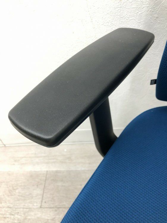 コクヨWizard4(ウィザード4)シリーズ 固定肘付ウィザード４チェア 商品画像7