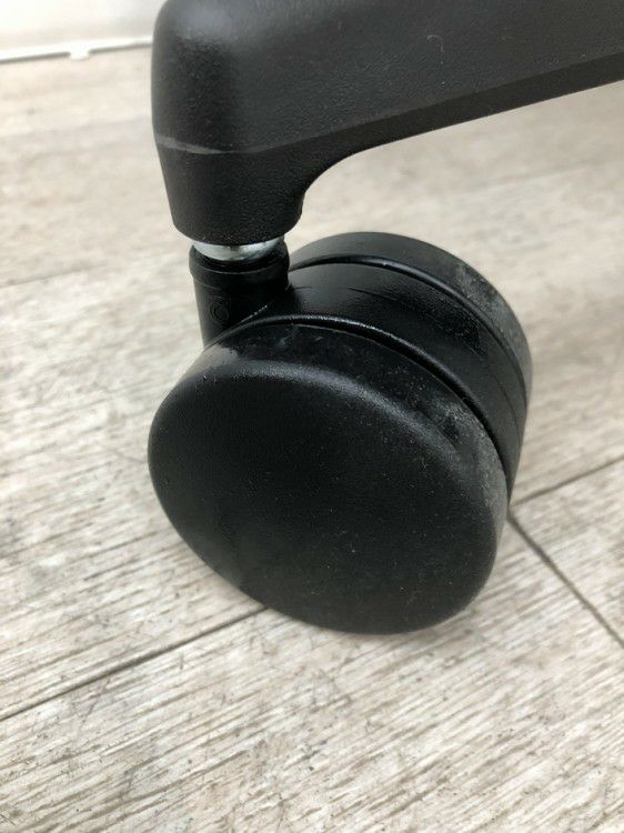 コクヨWizard4(ウィザード4)シリーズ 固定肘付ウィザード４チェア 商品画像10