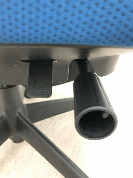 コクヨWizard4(ウィザード4)シリーズ 固定肘付ウィザード４チェア 商品画像18