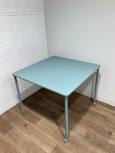 コクヨエニー(Any)シリーズ ミーティングテーブル 商品画像1