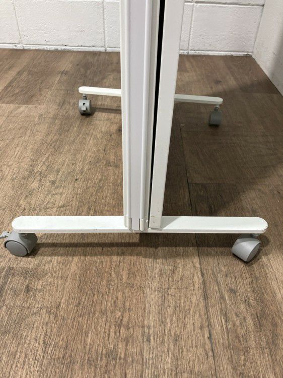 3連折畳パーテーション 商品画像5