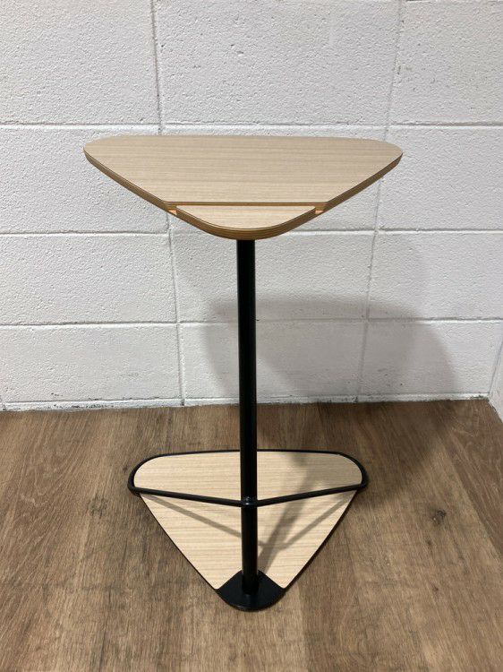 イトーキMZラウンジシリーズ サイドテーブル 商品画像4