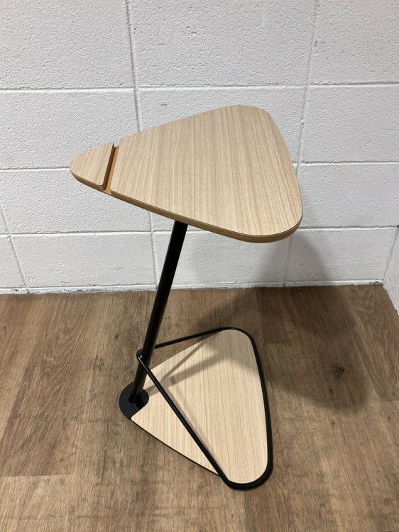 イトーキMZラウンジシリーズ サイドテーブル 商品画像5