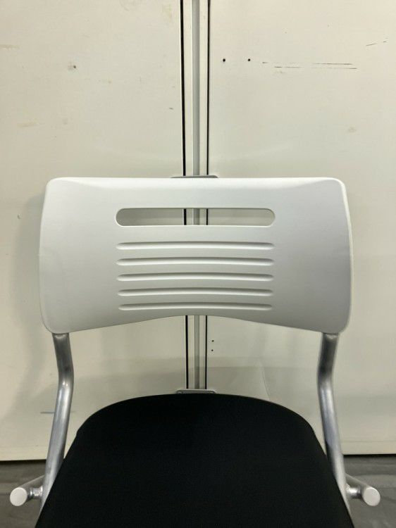 井上金庫ネスティングチェア 商品画像6