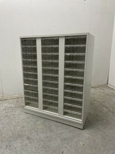 井上金庫ICシリーズ クリアトレーキャビネット 商品画像1