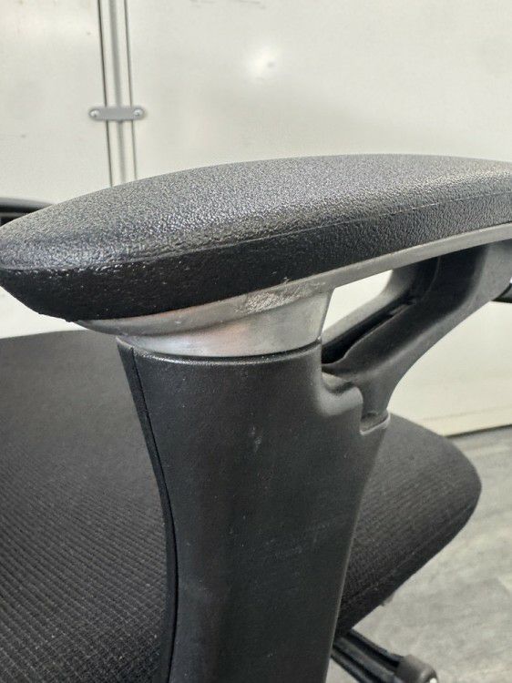 オカムラコンテッサ（Contessa）チェア 可動肘付コンテッサチェア 商品画像19