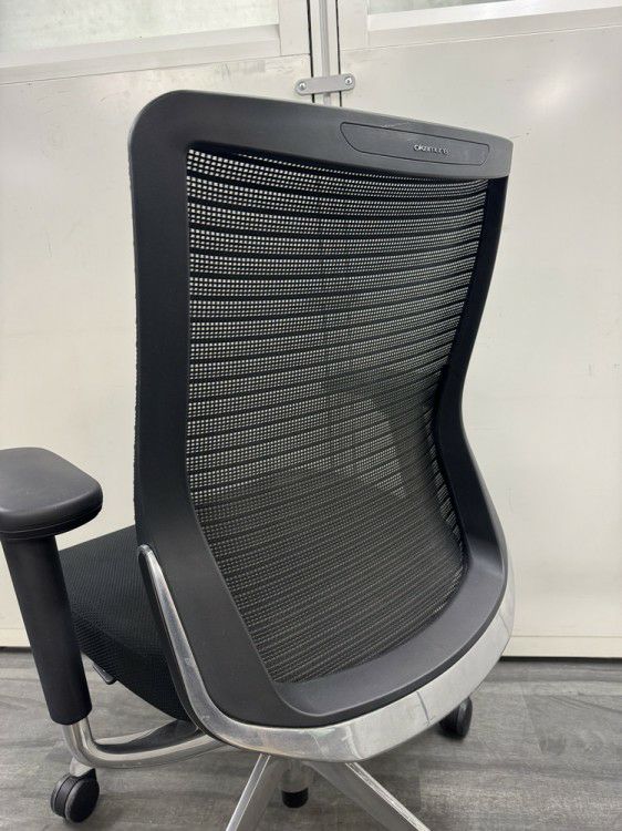 オカムラChoral（コーラル）チェア 可動肘付コーラルチェア 商品画像6