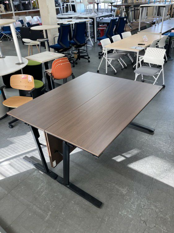 コクヨCALM（カーム）シリーズ サイドスタックテーブル2台セット 商品画像1