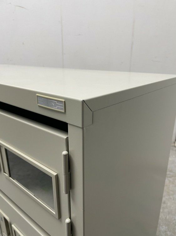 ライオン12人用ロッカー 商品画像5