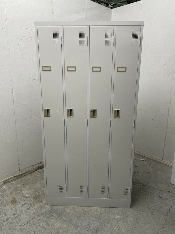 豊国工業4人用ロッカー 商品画像2
