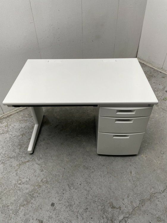 イトーキCZRシリーズ 1100片袖デスク 商品画像4