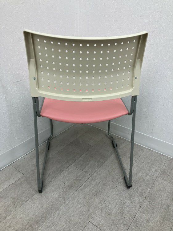 アイリスチトセスタッキングチェア 商品画像4