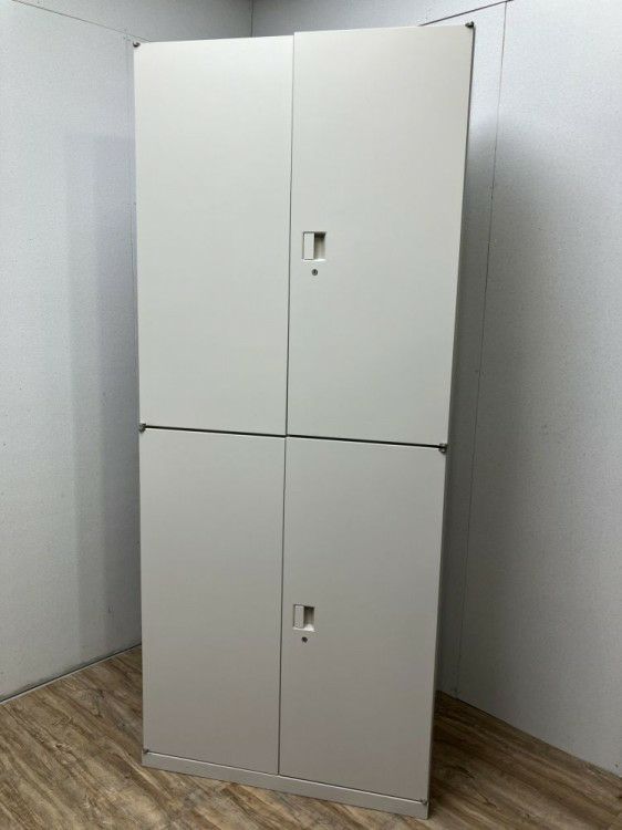 オカムラSAデュオラインシリーズ 両開き上下書庫 商品画像1