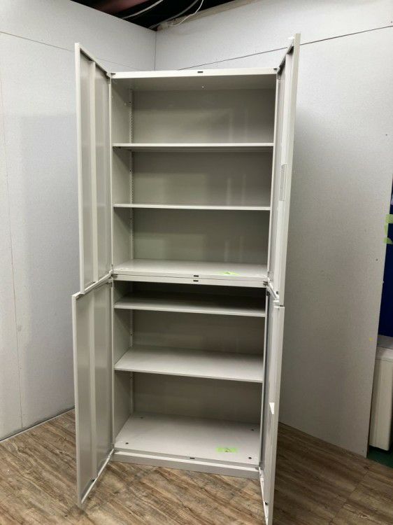 オカムラSAデュオラインシリーズ 両開き上下書庫 商品画像2