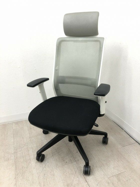 コクヨエントリー（ENTRY）チェア 可動肘付エントリーチェア 商品画像1