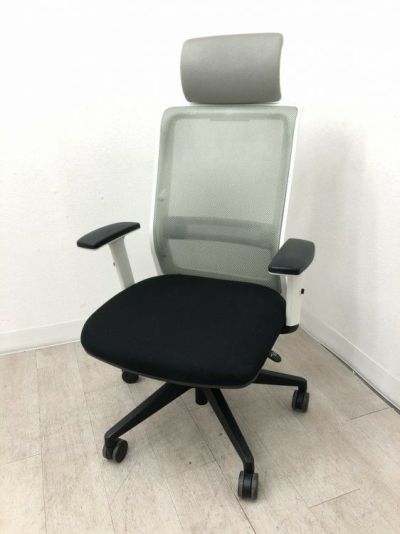 コクヨエントリー（ENTRY）チェア 可動肘付エントリーチェア 商品画像1