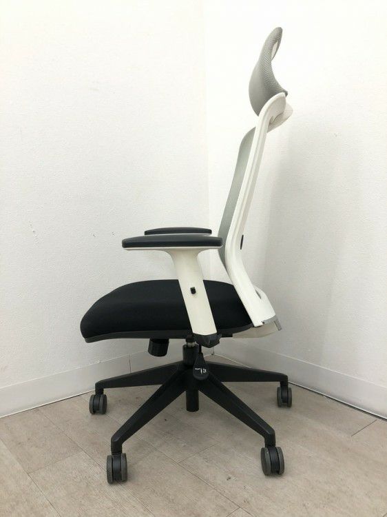 コクヨエントリー（ENTRY）チェア 可動肘付エントリーチェア 商品画像4