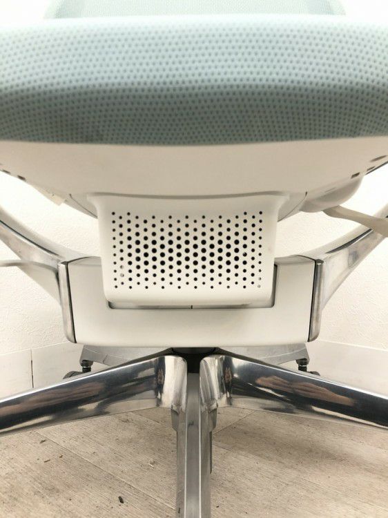 コクヨing(イング)チェア 固定肘付イングチェア 商品画像9