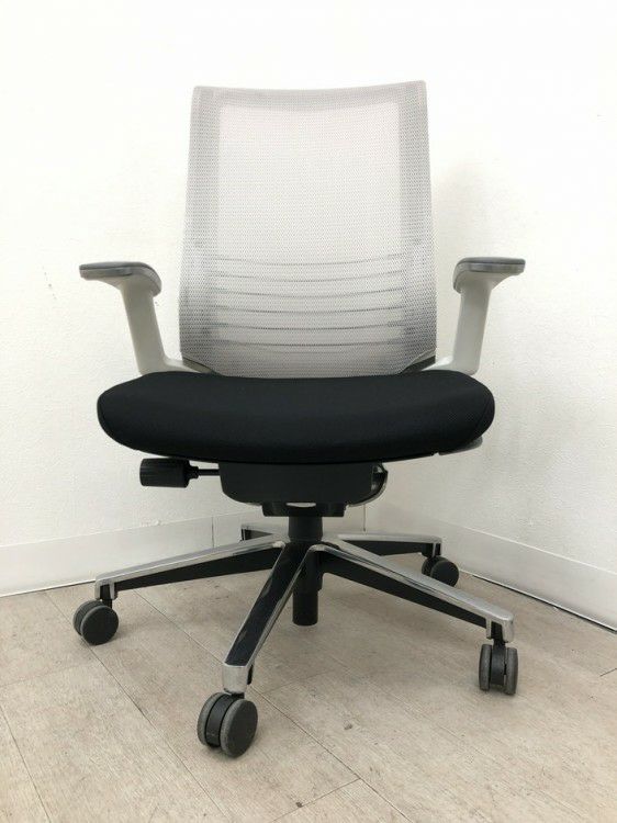 コクヨINSPINE（インスパイン）チェア 固定肘付インスパインチェア 商品画像3