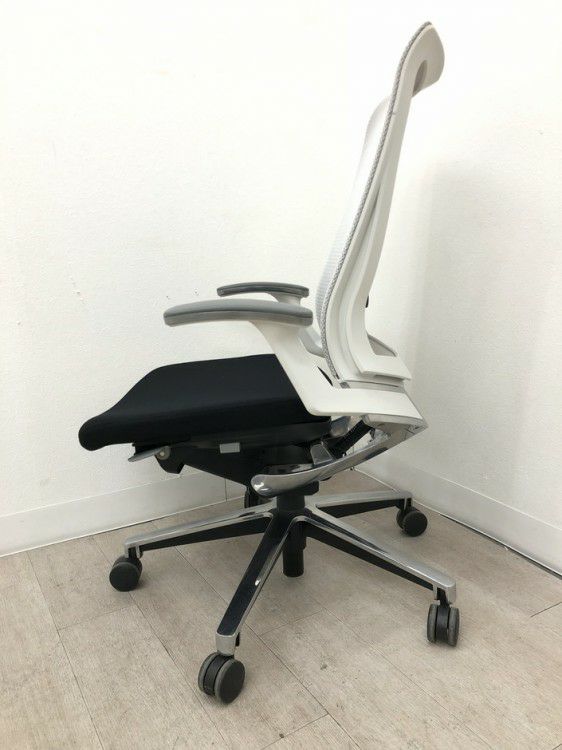 コクヨINSPINE（インスパイン）チェア 固定肘付インスパインチェア 商品画像4