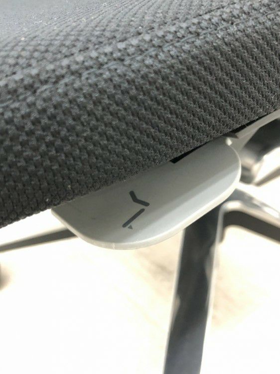 コクヨINSPINE（インスパイン）チェア 固定肘付インスパインチェア 商品画像11