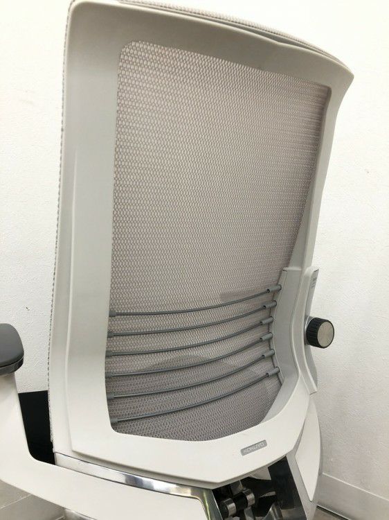 コクヨINSPINE（インスパイン）チェア 固定肘付インスパインチェア 商品画像23