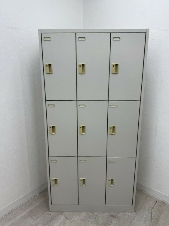 オカムラFZタイプシリーズ 9人用ロッカー 商品画像2