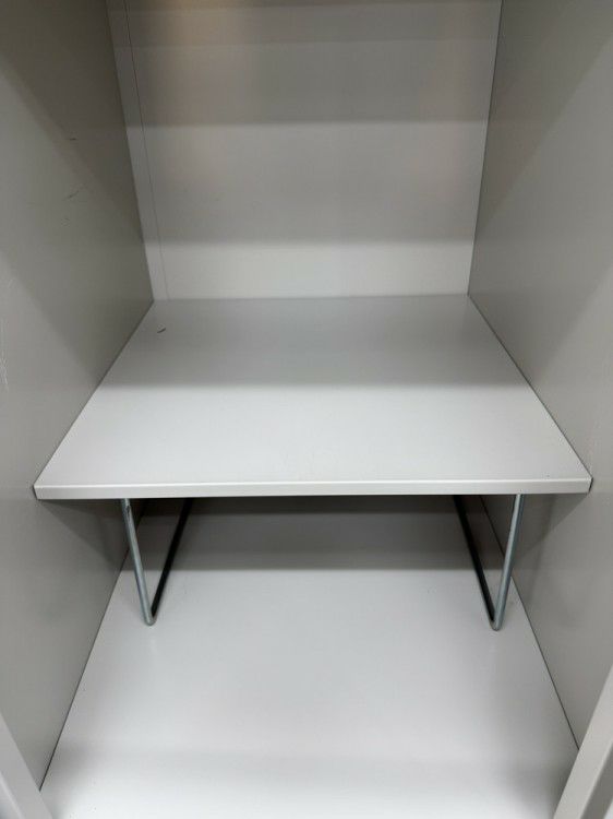 オカムラFZタイプシリーズ 9人用ロッカー 商品画像11