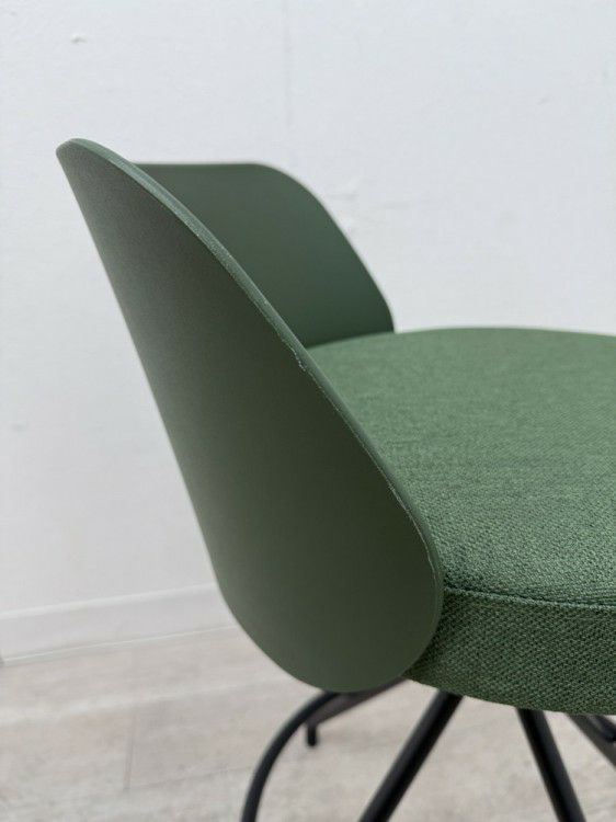 コクヨCOODE（コーデ）シリーズ ミドルハイチェア 商品画像4