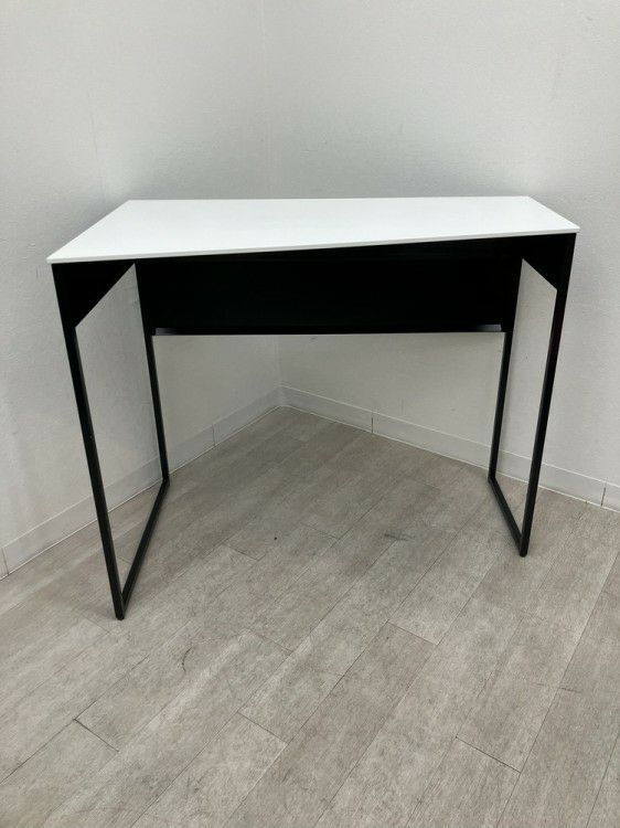 オカムラSOLISTE(ソリスト)シリーズ 1200平デスク 商品画像2