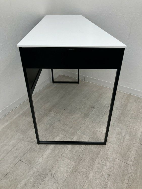 オカムラSOLISTE(ソリスト)シリーズ 1200平デスク 商品画像3