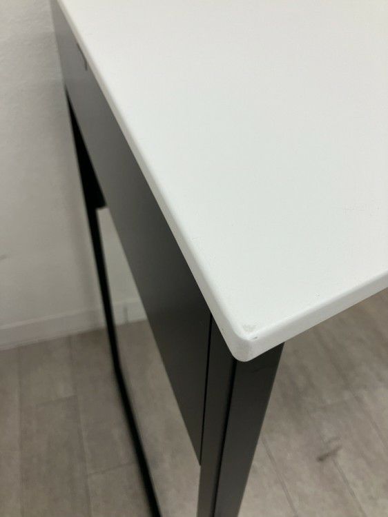 オカムラSOLISTE(ソリスト)シリーズ 1200平デスク 商品画像10