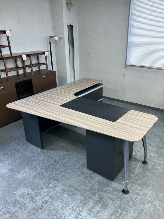 コクヨサイビ（SAIBI）シリーズ 2000L型デスク+ワゴンセット 商品画像1