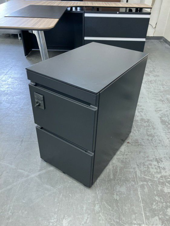 コクヨサイビ（SAIBI）シリーズ 2000L型デスク+ワゴンセット 商品画像11