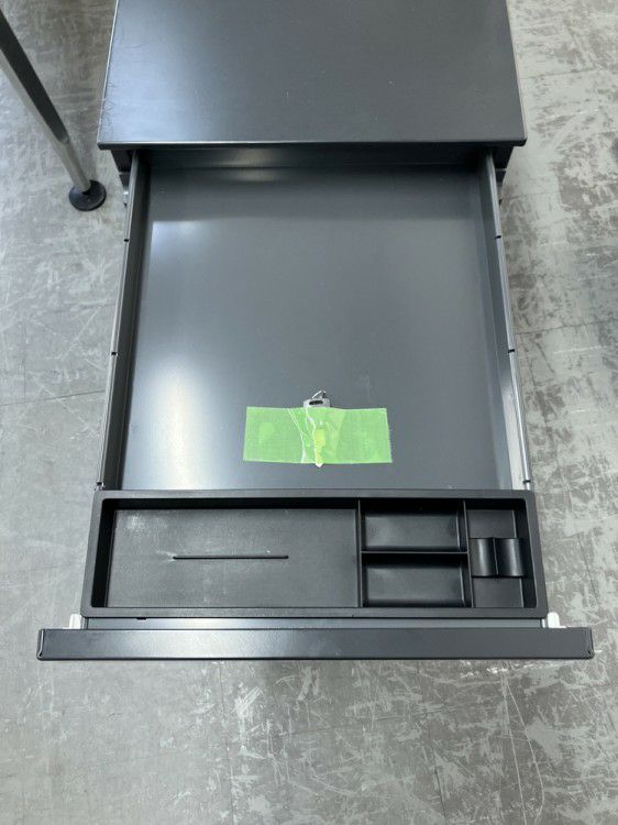 コクヨサイビ（SAIBI）シリーズ 2000L型デスク+ワゴンセット 商品画像12