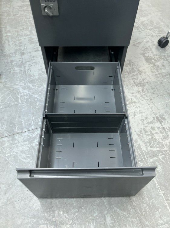 コクヨサイビ（SAIBI）シリーズ 2000L型デスク+ワゴンセット 商品画像14