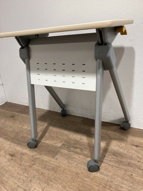 ウチダ（内田洋行）コミューネ(Commune)シリーズ 学習机 商品画像4