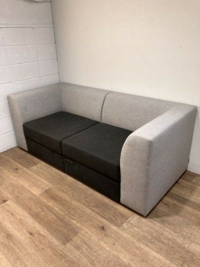 オリバー2人掛けソファ 商品画像1