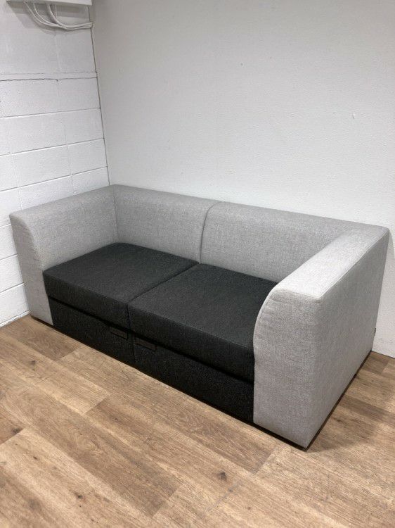 オリバー2人掛けソファ 商品画像1