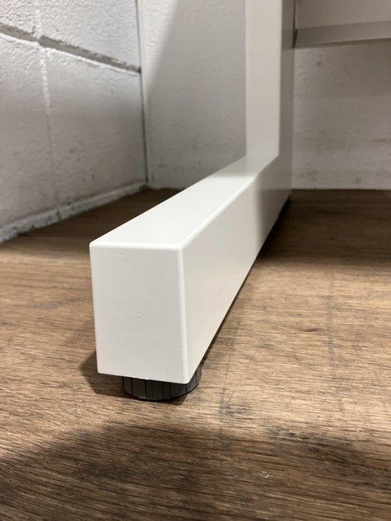 ウチダ（内田洋行）SCAENA（スカエナ）シリーズ　Sタイプ 1400平デスク 商品画像3