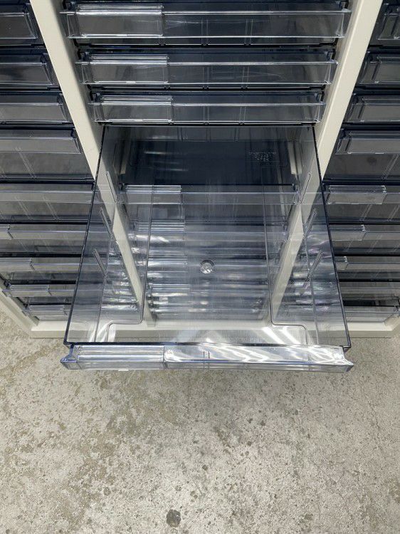 オカムラレクトラインシリーズ クリアトレーキャビネット 商品画像8