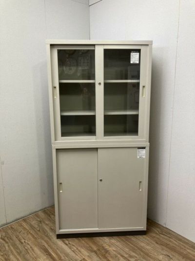 コクヨガラススチール引違い上下書庫 商品画像1