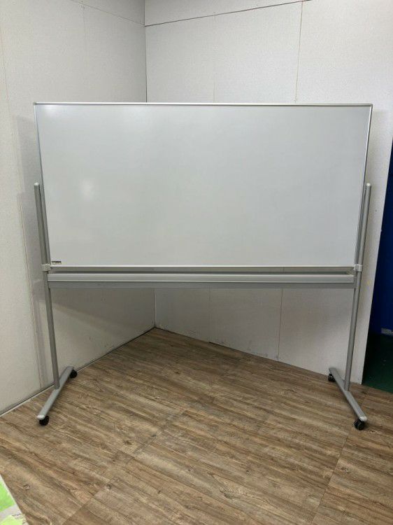 オカムラ脚付両面ホワイトボード 商品画像5