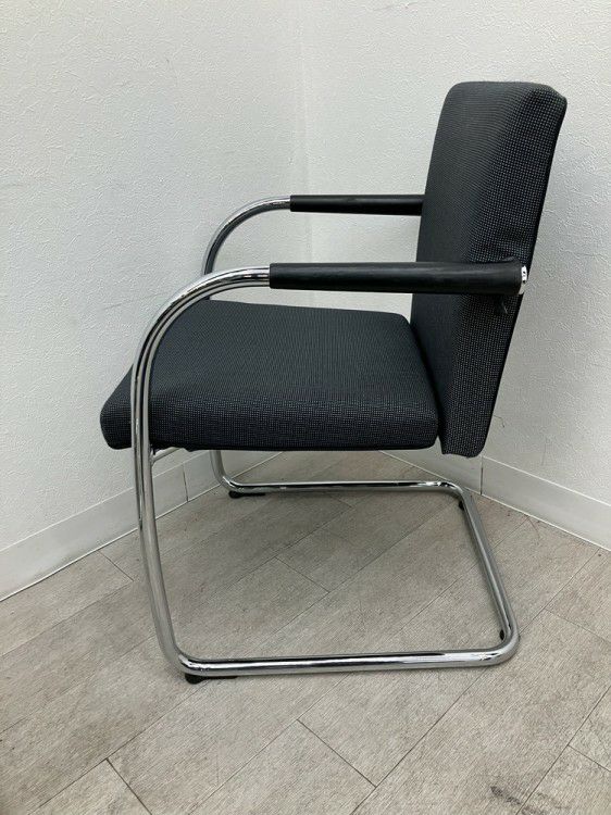 Vitra（ヴィトラ）Visasoft(ビザソフト)シリーズ ミーティングチェア 商品画像7