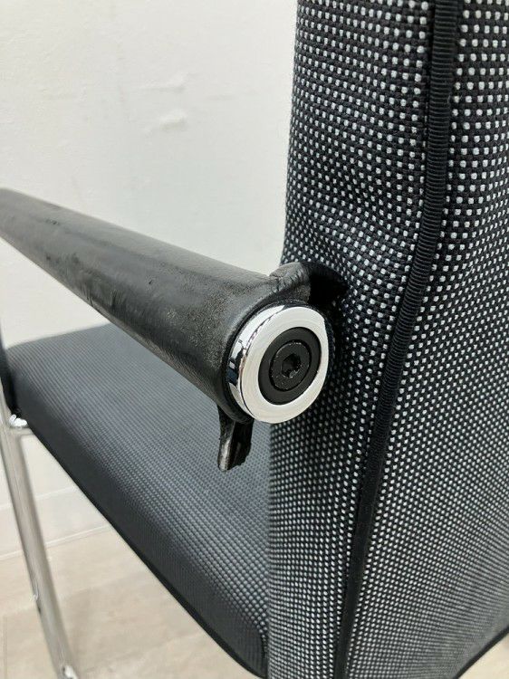 Vitra（ヴィトラ）Visasoft(ビザソフト)シリーズ ミーティングチェア 商品画像12